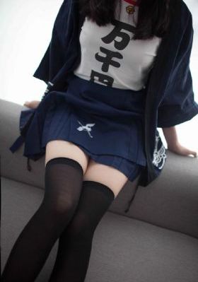 丰满少妇被啪啪到高潮