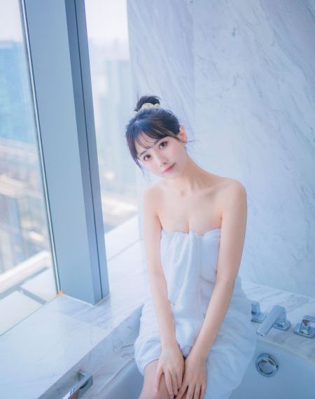 色婷婷一区二区
