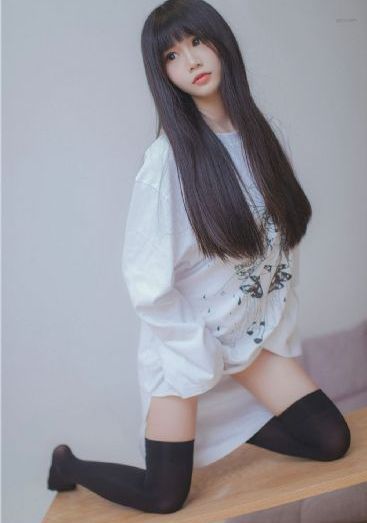 商务旅行与戴绿帽子的女老板同房