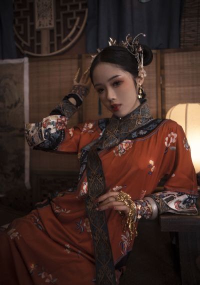 宝贝胸罩脱了让我揉你的胸视频