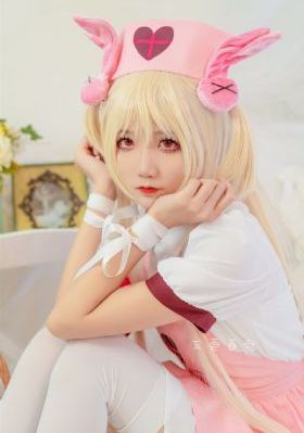 图书馆的她动漫