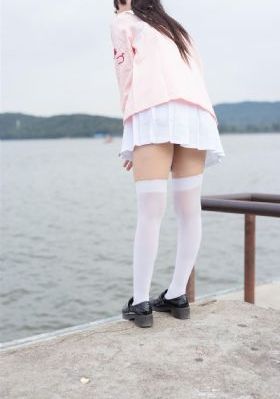 短剧皇后娘娘来打工免费完整版