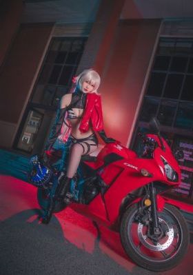 金钱至上